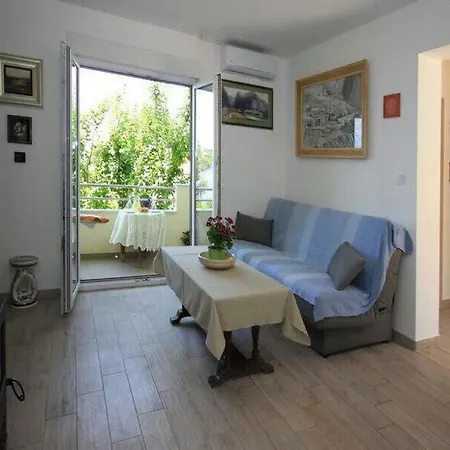 Lanona Apartman
